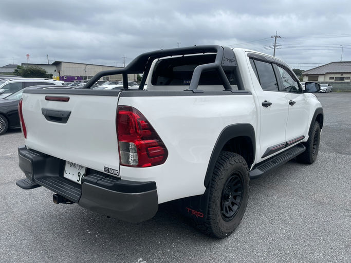 Toyota Hilux Double Cab 2.4 turbo diesel photo 2