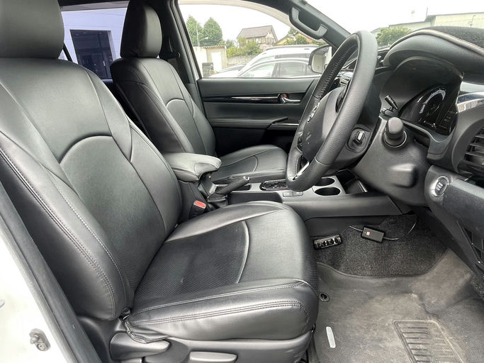 Toyota Hilux Double Cab 2.4 turbo diesel photo 7