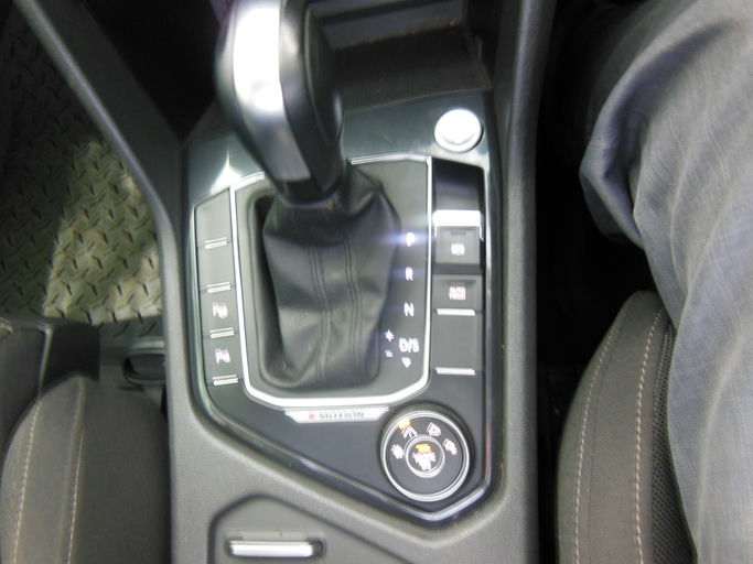 Volkswagen Tiguan Allspace photo 6